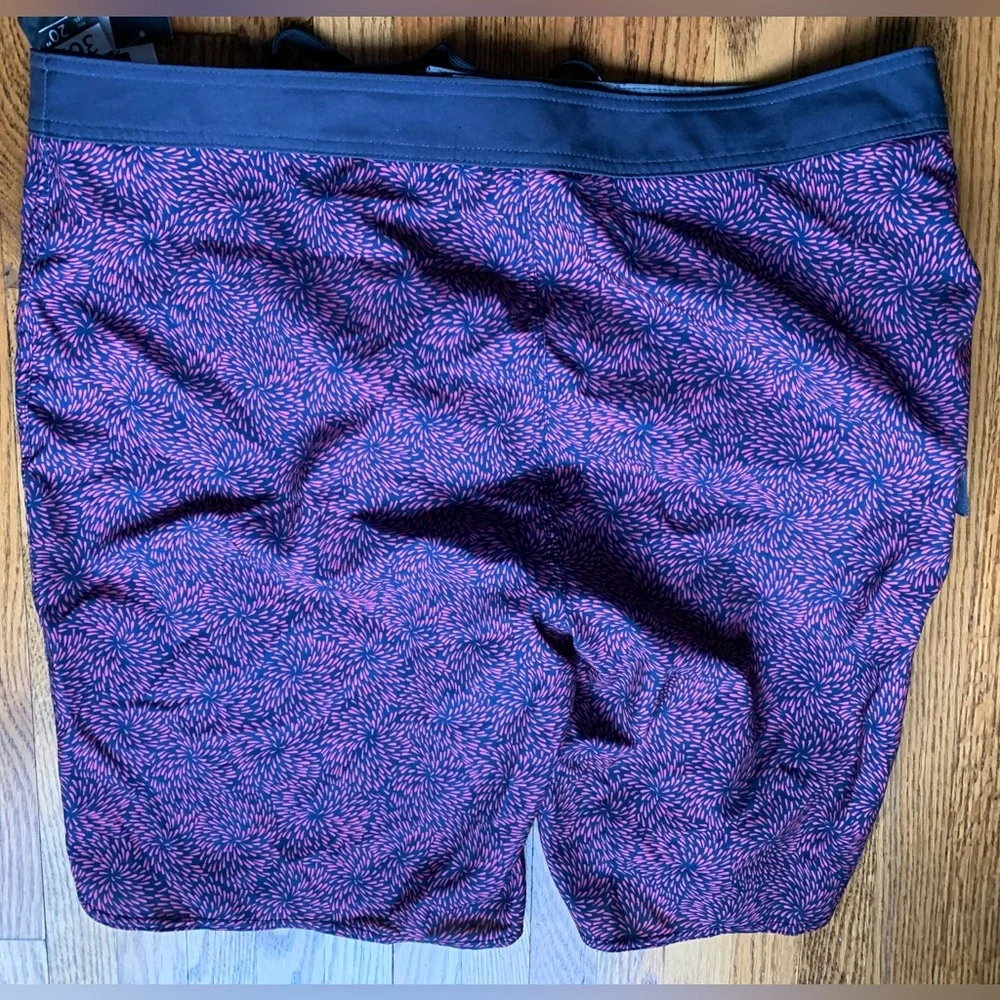 RIP CURL Board Shorts - Picture 6 of 6